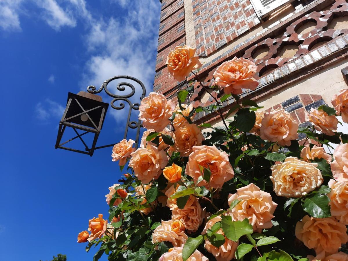 Manoir Des Tuileries Du Buisson Bed & Breakfast Verneuil d'Avre et d'Iton Luaran gambar
