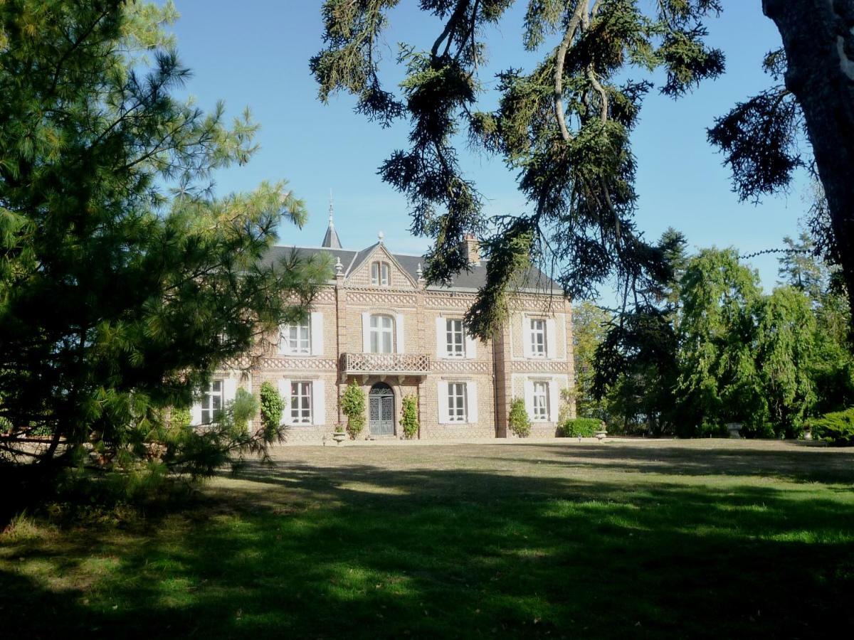 Manoir Des Tuileries Du Buisson Bed & Breakfast Verneuil d'Avre et d'Iton Luaran gambar